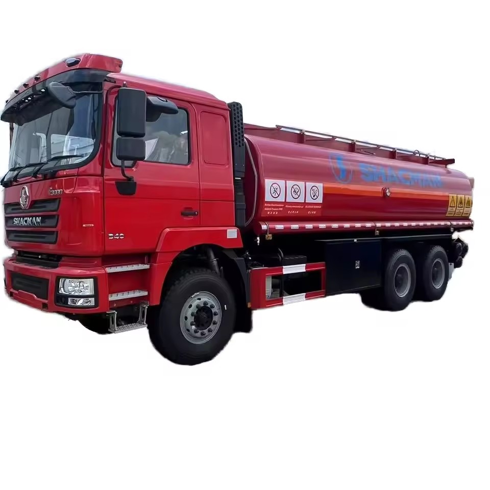 25m3沙曼超级油罐车