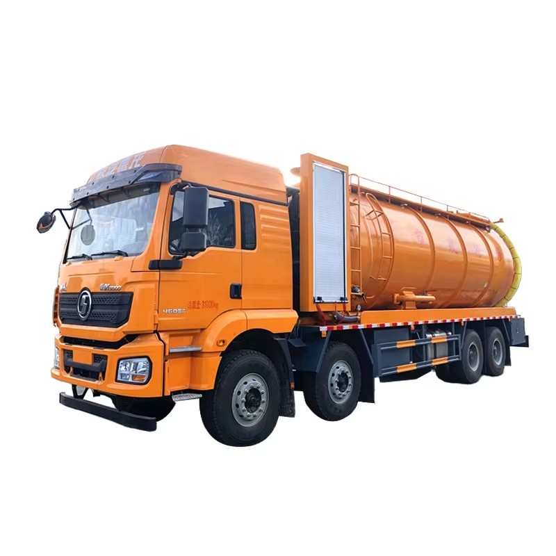 Shacman 33000L带夹盘高压真空吸污清洗车