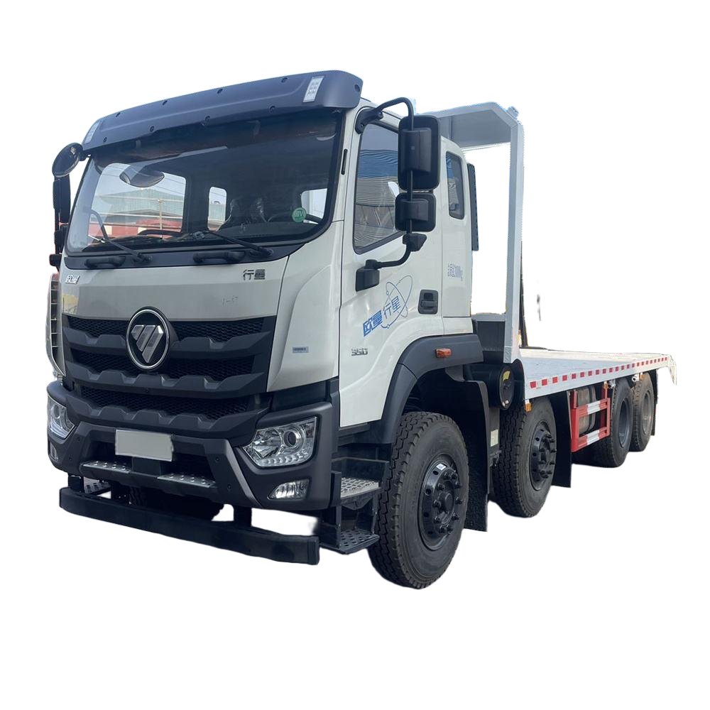 福田8*4柴油货车，用于高效运输挖掘机和重型货物