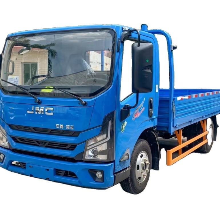 JMC 4x2单排驾驶室柴油载货卡车4至5吨有效载荷轻型商用车