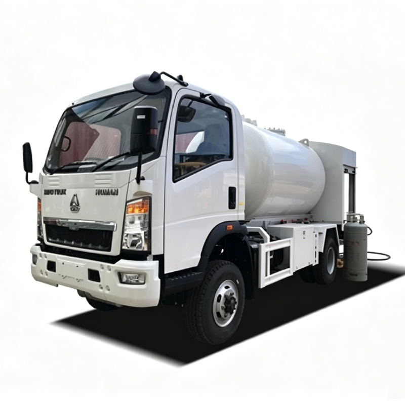 4X4越野液化石油气气瓶装瓶车5000L